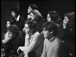 Meri in mezzo agli allievi del Liceo Unitario Sperimentale, studio RAI, Roma, 1976